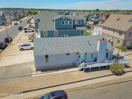 $4,000 | 207 4th Avenue, Manasquan, NJ 08736