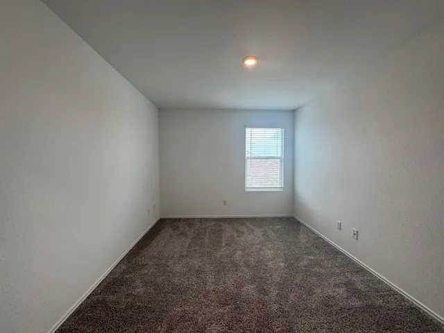 $435,000 | 208 Otter Road, Kyle, TX 78640