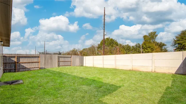 $250,000 | 24126 Maple Turn Lane, Hockley, TX 77447