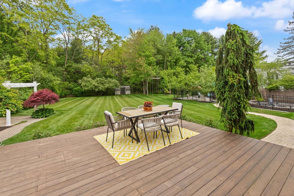 18 Winsor Road Billerica, MA 01821 - Photo 27 of 28 a garden view with a seating space