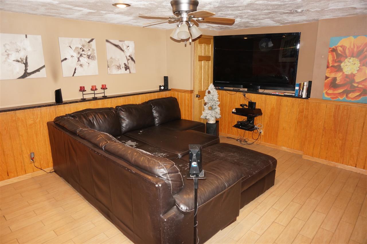 9094 North Hedge Road Byron, IL 61010 - Photo 21 of 25 Gallery Image 21