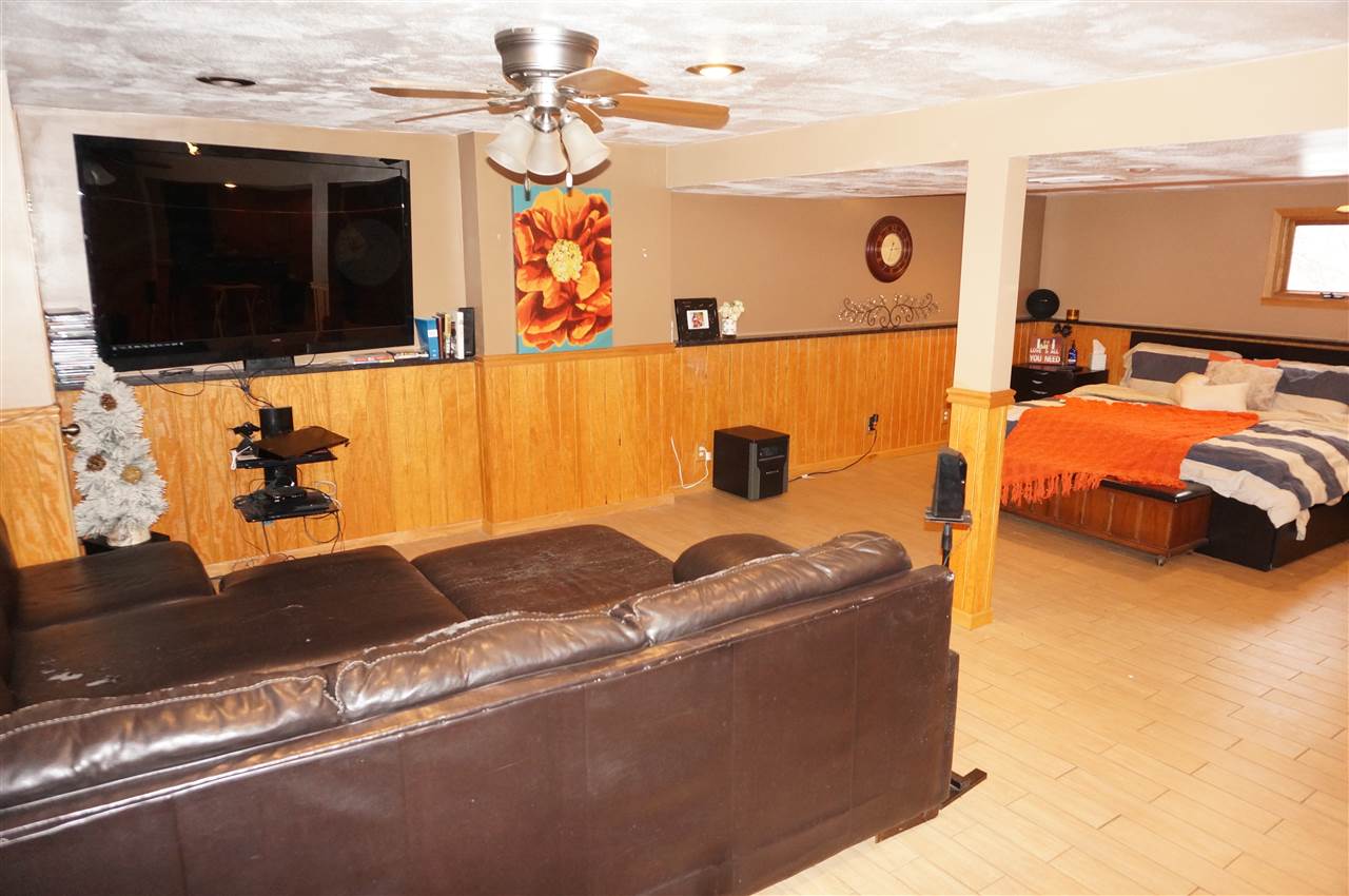 9094 North Hedge Road Byron, IL 61010 - Photo 22 of 25 Gallery Image 22