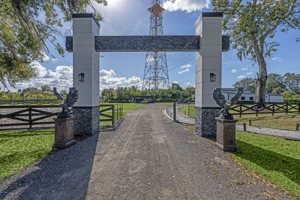 $3,500,000 | 16200 Orange Avenue, Fort Pierce, FL 34945