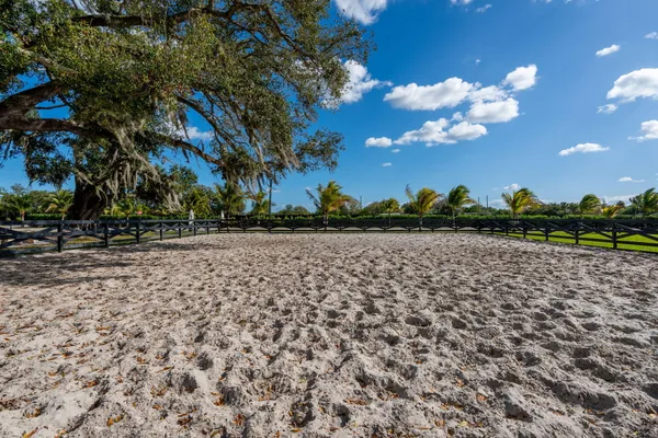 $3,500,000 | 16200 Orange Avenue, Fort Pierce, FL 34945