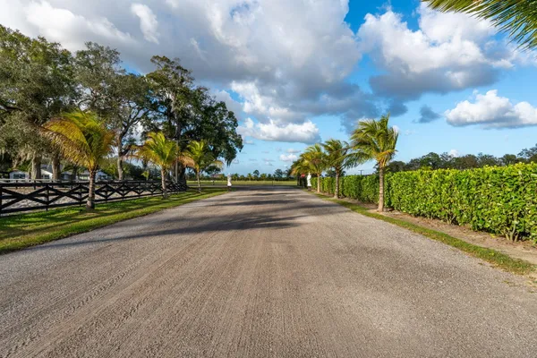 $3,500,000 | 16200 Orange Avenue, Fort Pierce, FL 34945