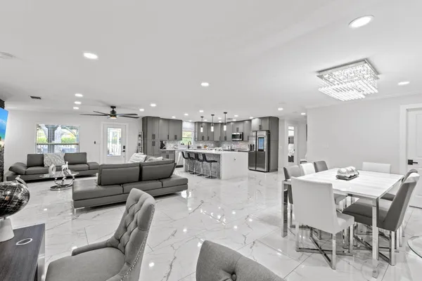 $3,500,000 | 16200 Orange Avenue, Fort Pierce, FL 34945