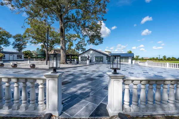 $3,500,000 | 16200 Orange Avenue, Fort Pierce, FL 34945