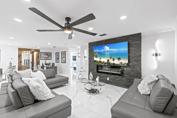 $3,500,000 | 16200 Orange Avenue, Fort Pierce, FL 34945