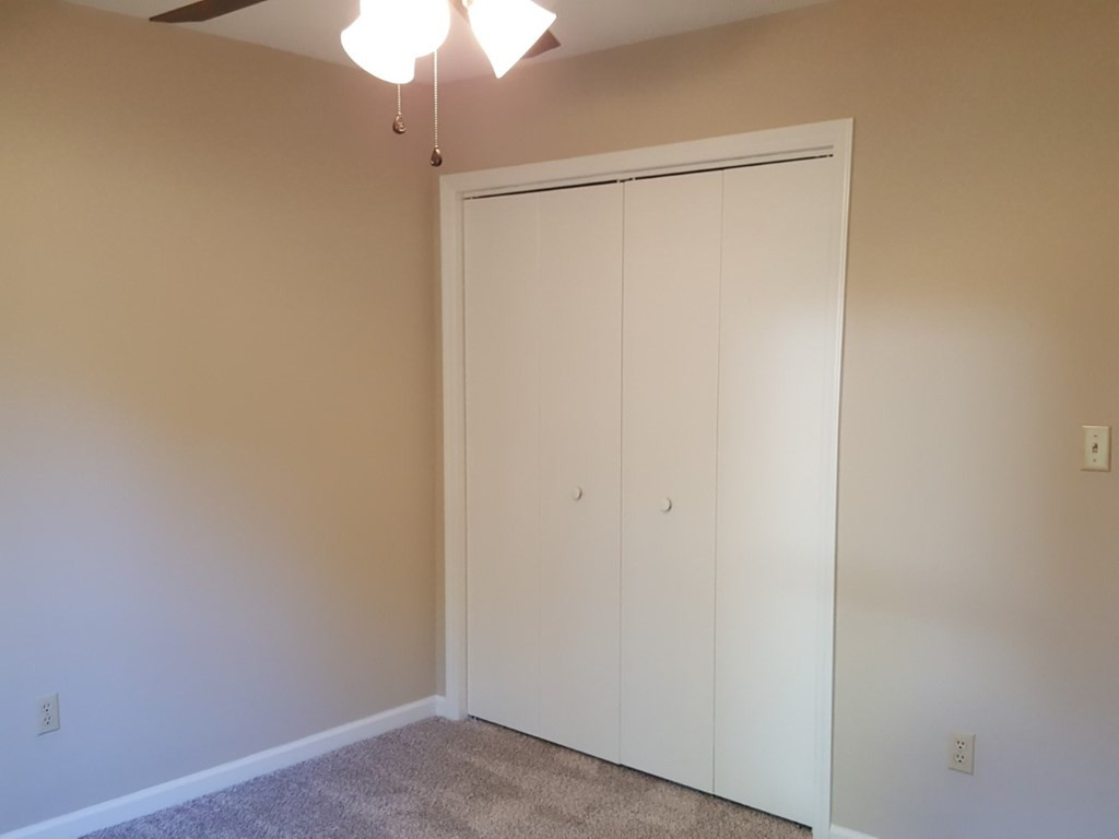 409 Pascal Drive Greenwood, SC 29649 - Photo 11 of 20
