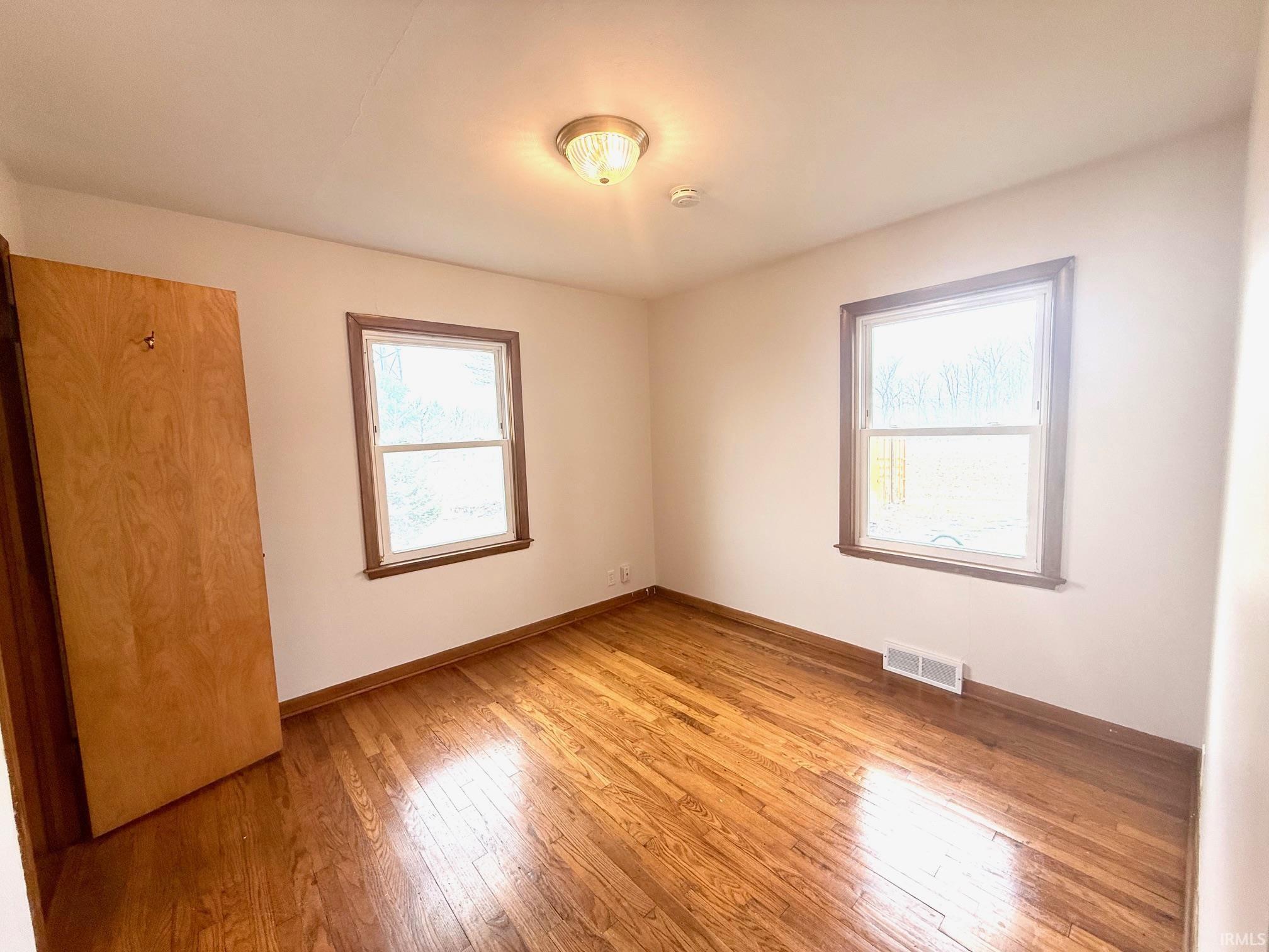 52369 Primrose Road South Bend, IN 46628 - Photo 12 of 24 Gallery Image 12