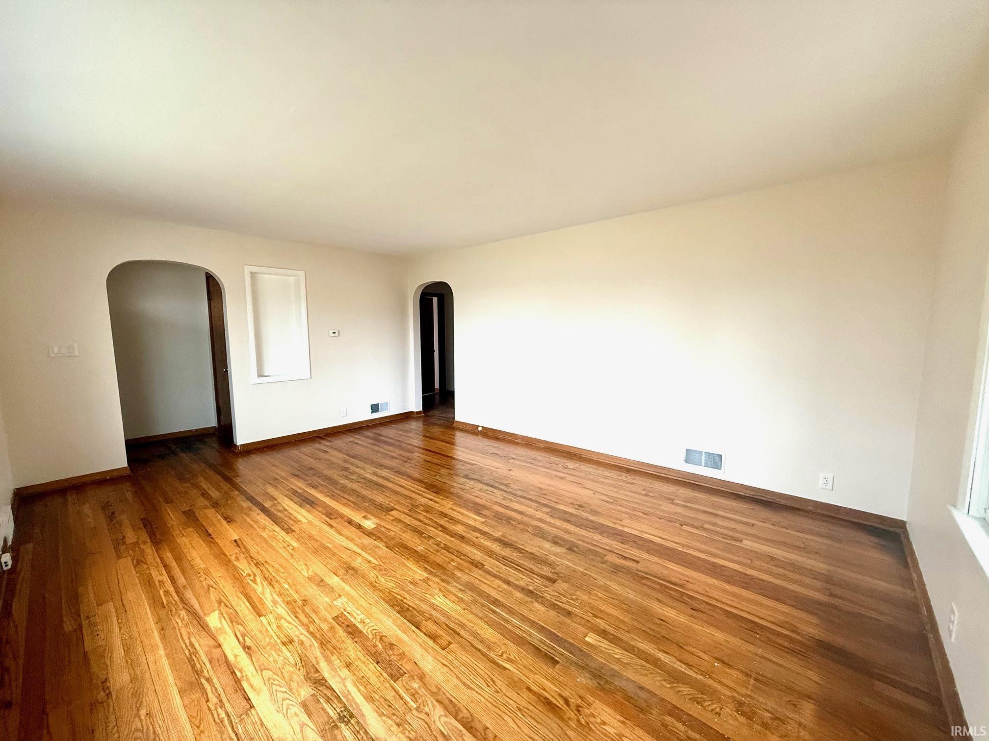52369 Primrose Road South Bend, IN 46628 - Photo 10 of 24 Gallery Image 10