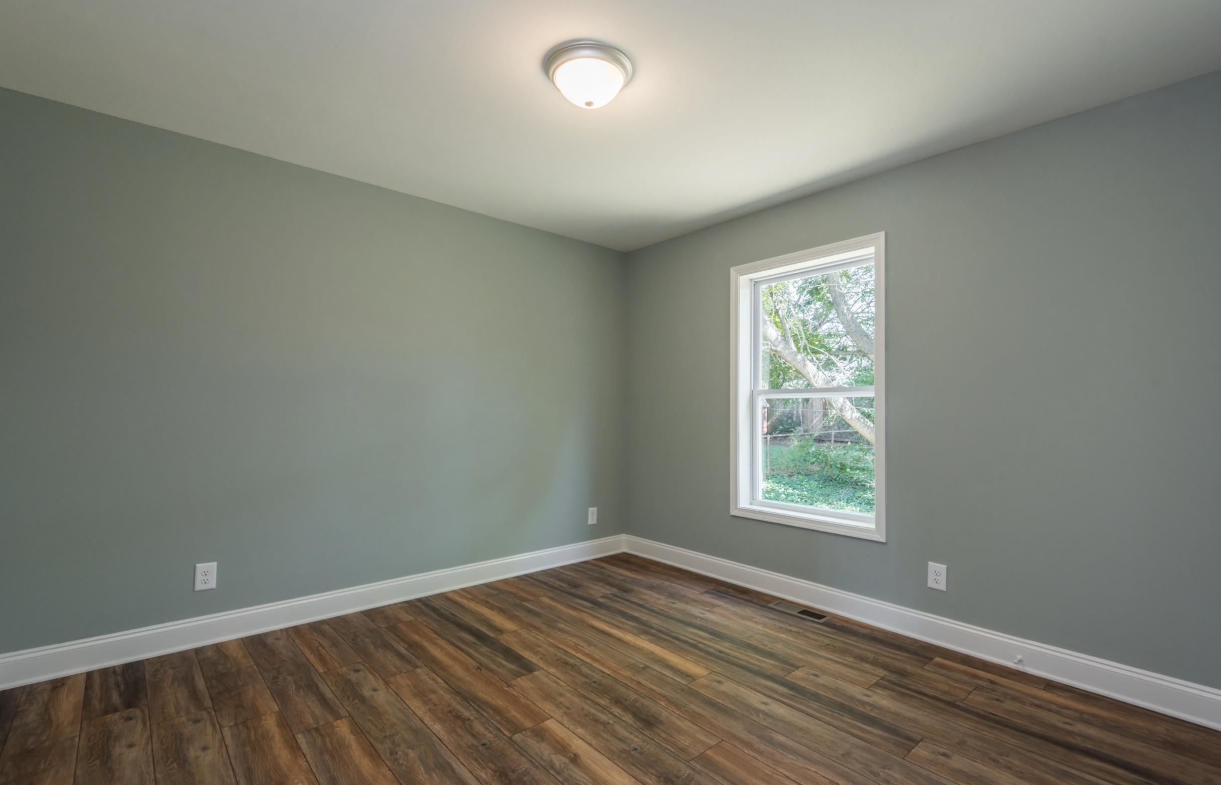 5320 Rondo Road Northeast Knoxville, TN 37918 - Photo 6 of 15 Bedroom Two