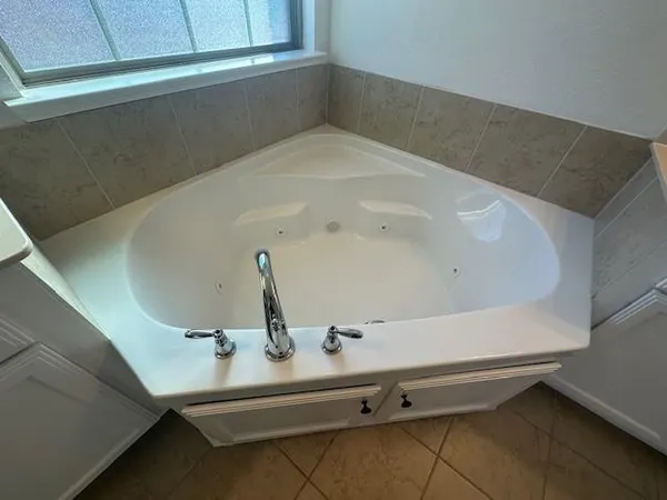 $2,795 | 901 Brookville Court, Plano, TX 75074