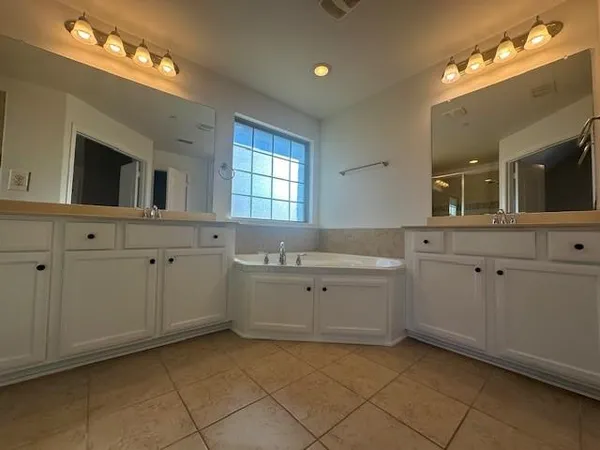 $2,795 | 901 Brookville Court, Plano, TX 75074