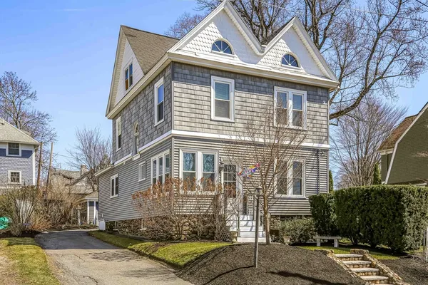 $519,900 | 1 Ashmore Road, Worcester, MA 01602