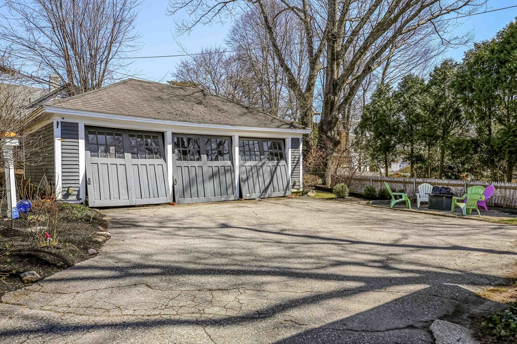 1 Ashmore Road Worcester, MA 01602 - Photo 5 of 42