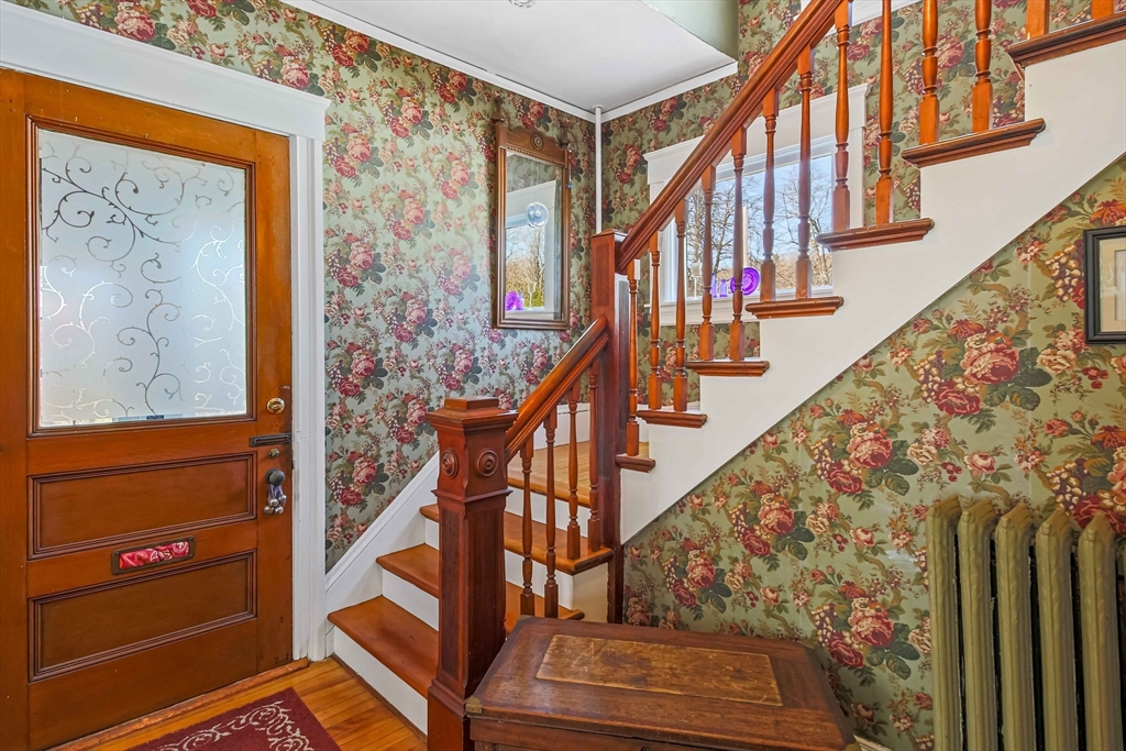 1 Ashmore Road Worcester, MA 01602 - Photo 9 of 42