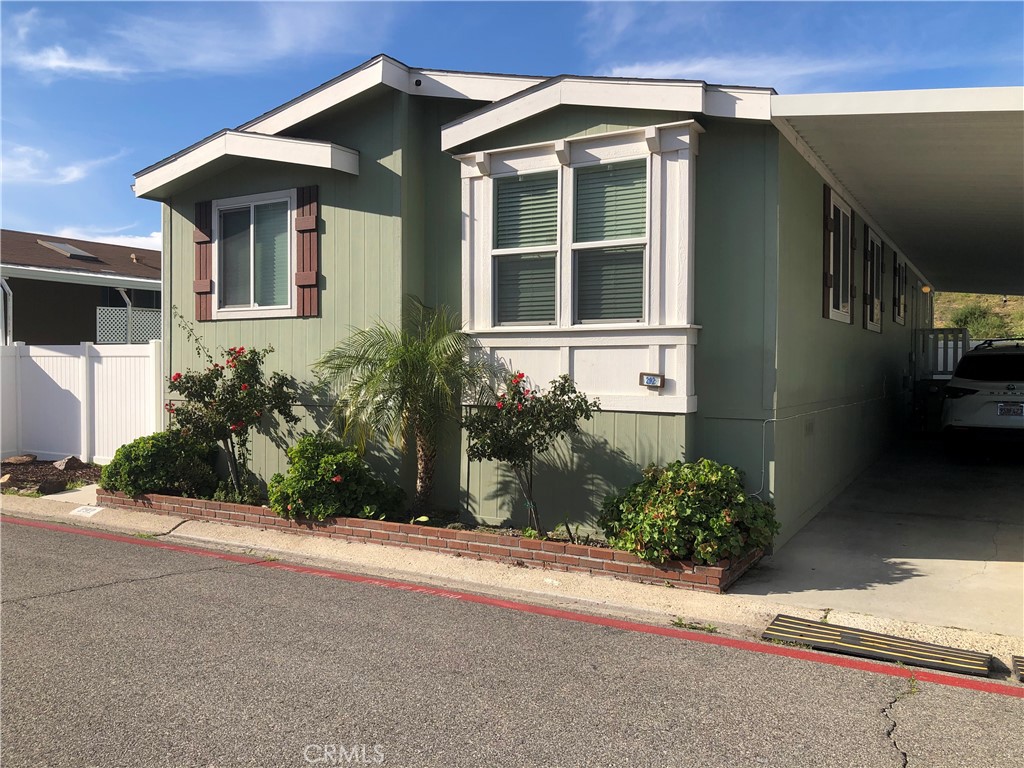 4901 Green River Road, Unit 292 Corona, CA 92878 - Photo 4 of 34