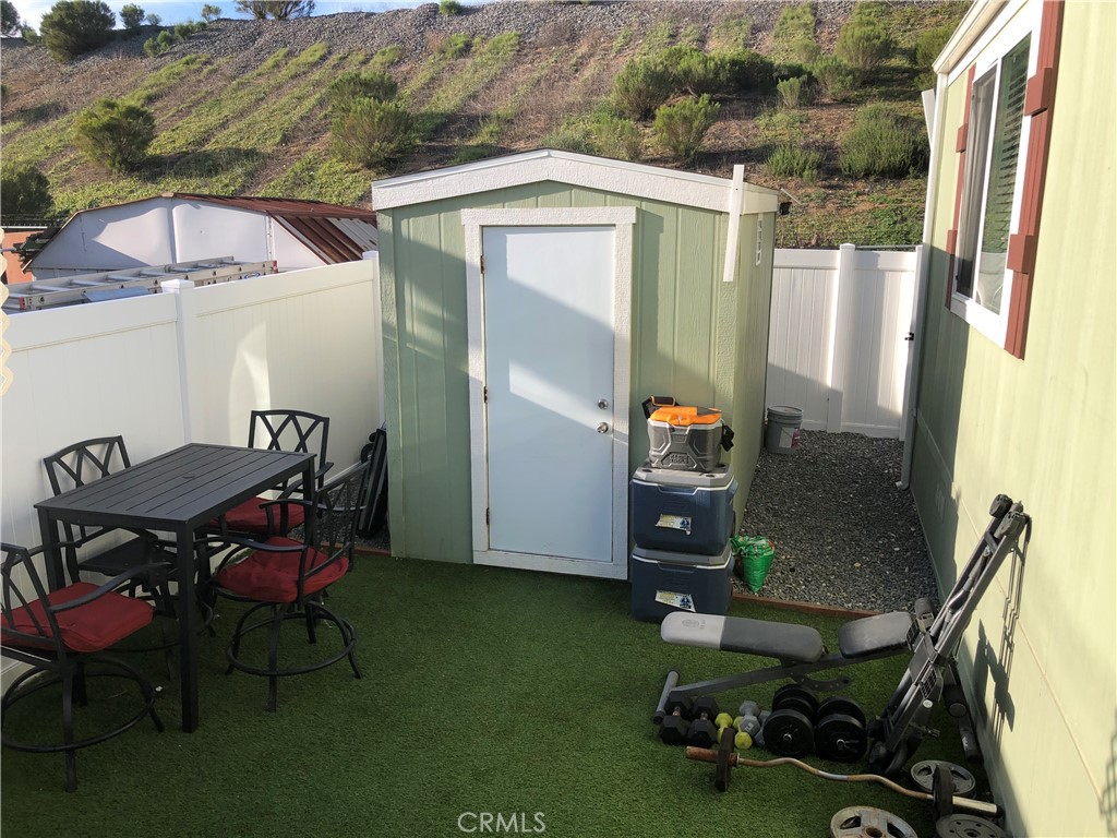 4901 Green River Road, Unit 292 Corona, CA 92878 - Photo 5 of 34