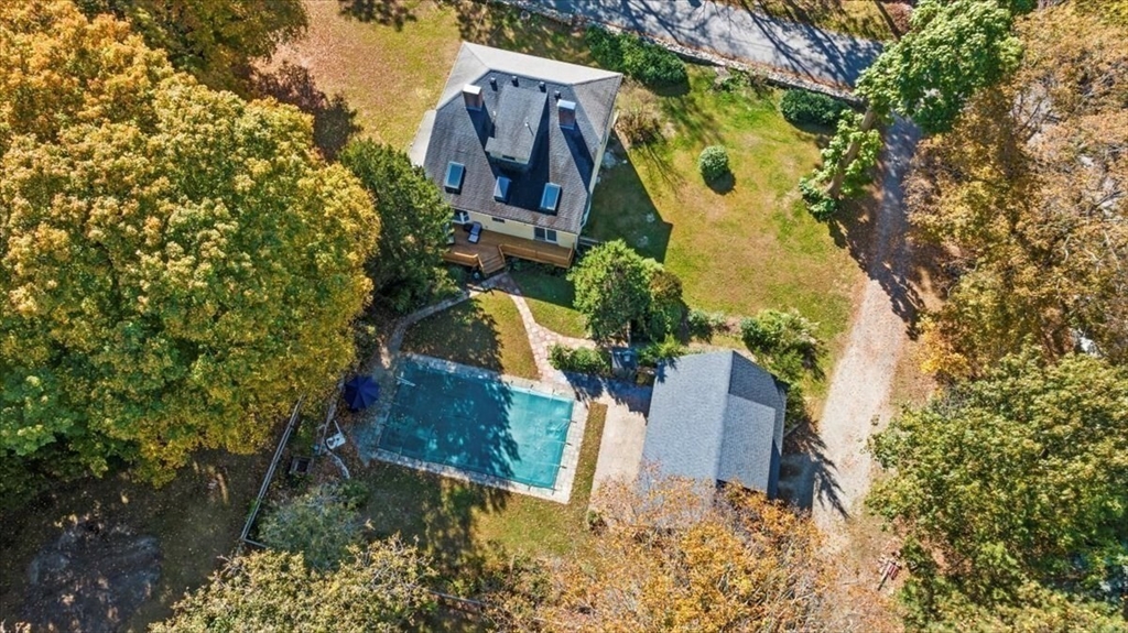 19 Gilmore Road Southborough, MA 01772 - Photo 39 of 42 front view of a house with a yard and garden