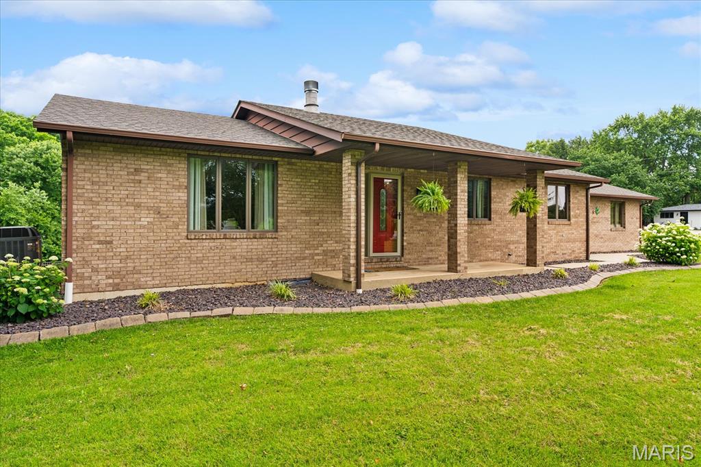 865 Troy O'Fallon Road Troy, IL 62294 - Photo 3 of 65