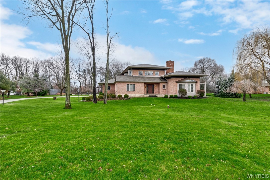 5061 Donnington Road Clarence, NY 14031 - Photo 1 of 42