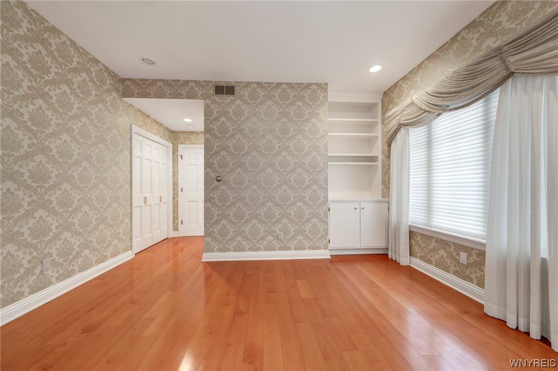 5061 Donnington Road Clarence, NY 14031 - Photo 22 of 42