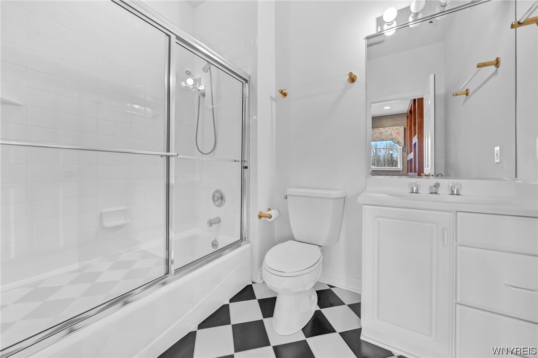 5061 Donnington Road Clarence, NY 14031 - Photo 34 of 42