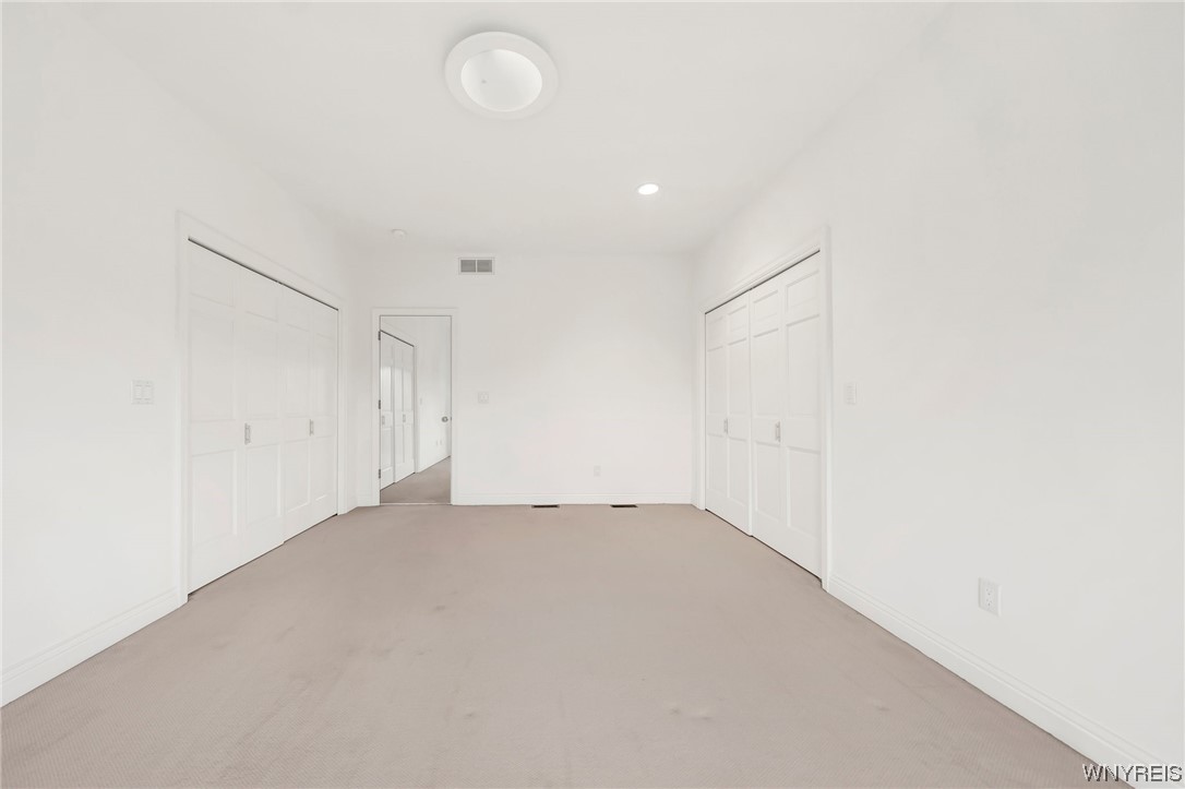 5061 Donnington Road Clarence, NY 14031 - Photo 36 of 42