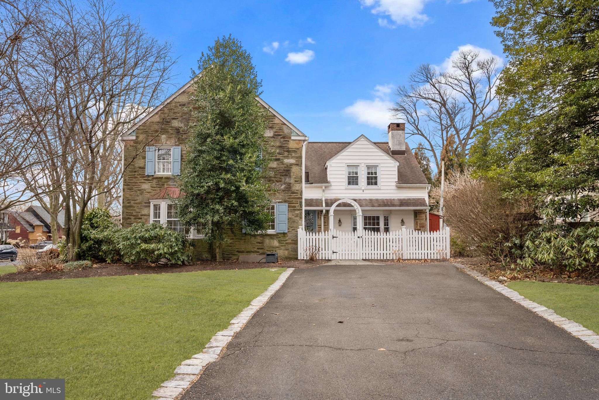 232 Fisher Road Jenkintown, PA 19046 - Photo 38 of 46 Driveway