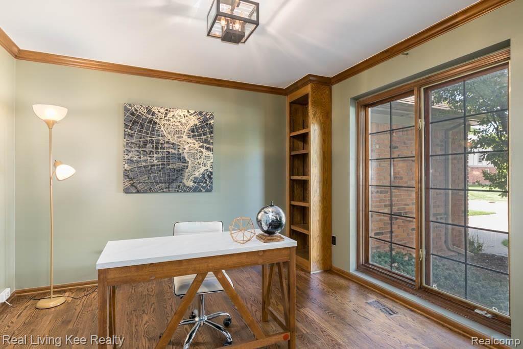 1784 Snowden Circle Rochester Hills, MI 48306 - Photo 9 of 49