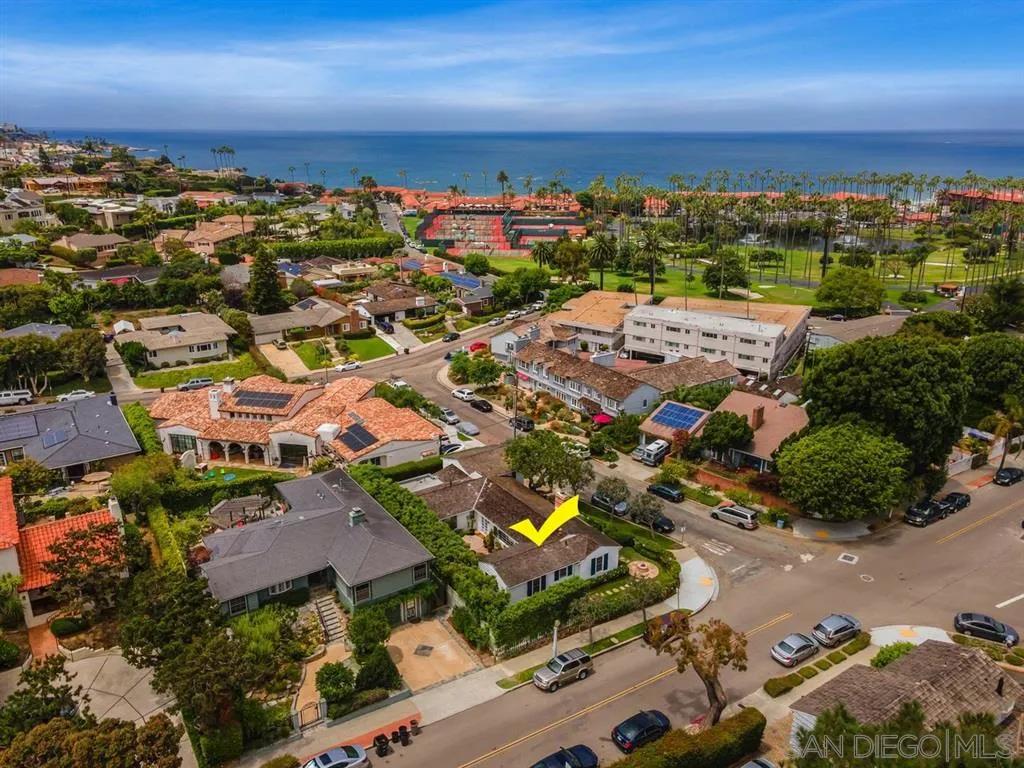 7865 El Paseo Grande La Jolla, CA 92037 - Photo 5 of 23 an aerial view of residential houses with outdoor space