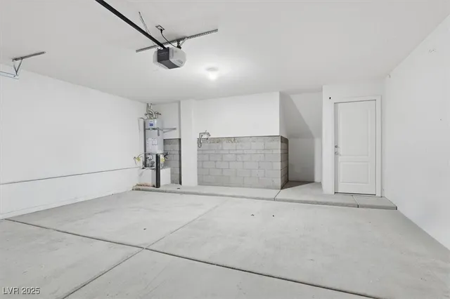 $1,875 | 2755 Fountain Ridge Lane, Henderson, NV 89074