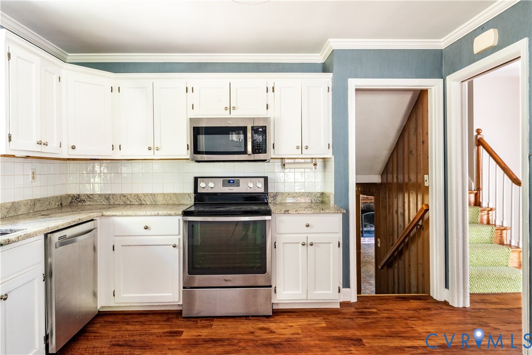 8324 Chelmford Road North Chesterfield, VA 23235 - Photo 13 of 26 Gallery Image 13
