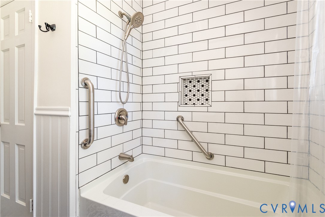 8324 Chelmford Road North Chesterfield, VA 23235 - Photo 19 of 26 Gallery Image 19