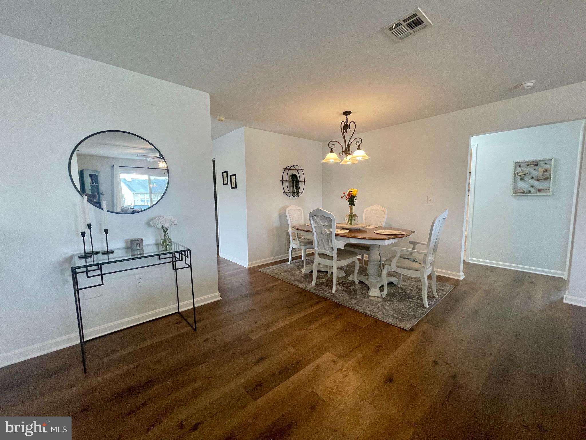 103 Sparrow Road Hummelstown, PA 17036 - Photo 4 of 25 Gallery Image 4