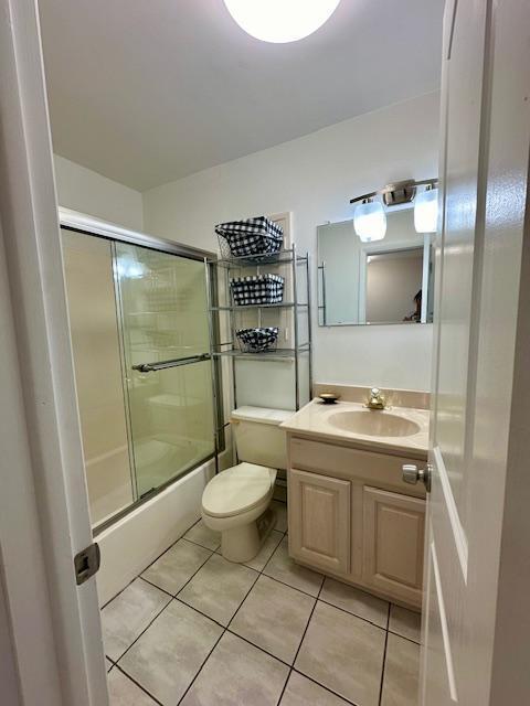 40 High Point Road, Unit D202 Tavernier, FL 33070 - Photo 20 of 28 a bathroom with a sink toilet and shower