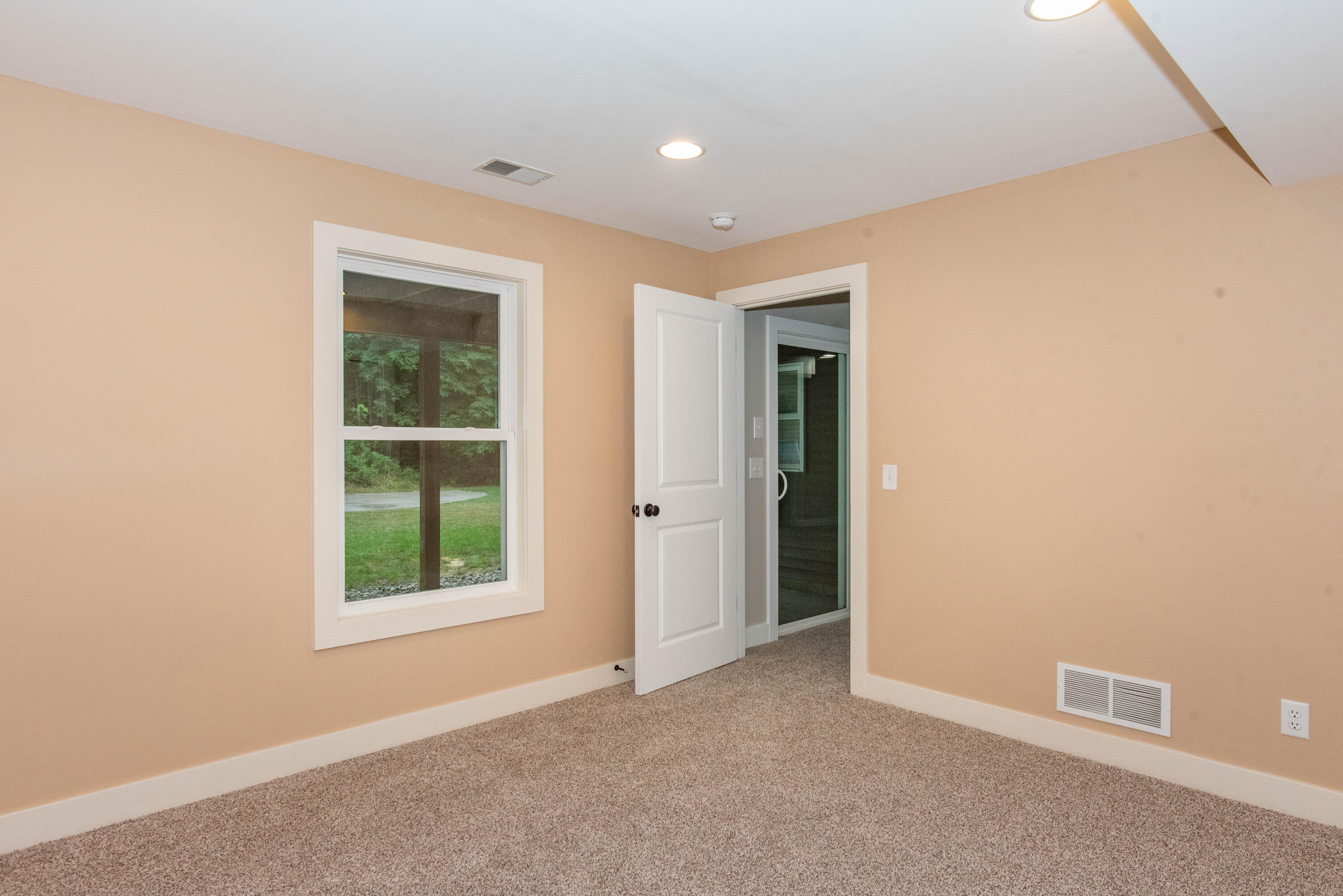 5394 Beech Avenue Kalamazoo, MI 49009 - Photo 33 of 66 Beech Ave 5394-49