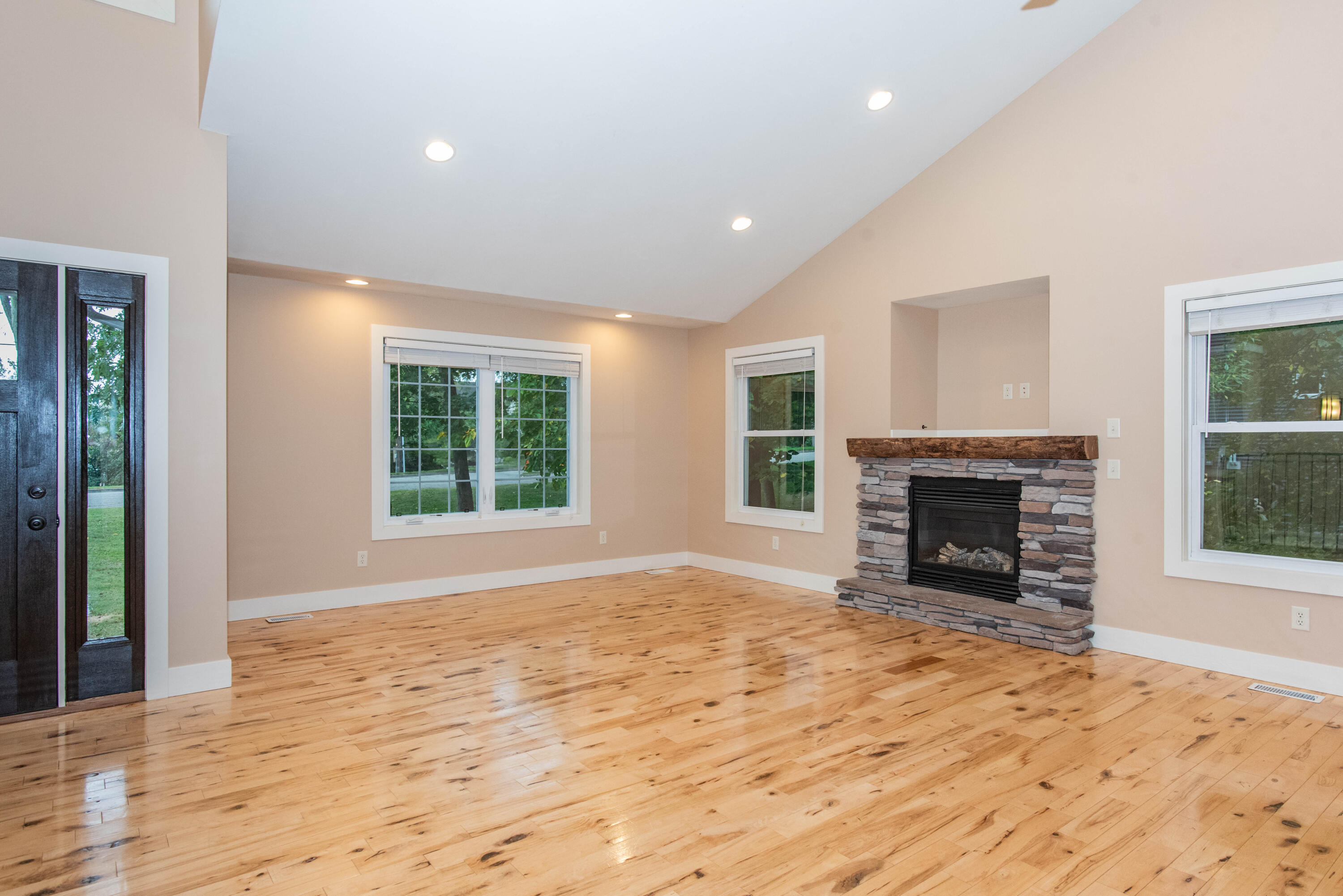 5394 Beech Avenue Kalamazoo, MI 49009 - Photo 5 of 66 Beech Ave 5394-20