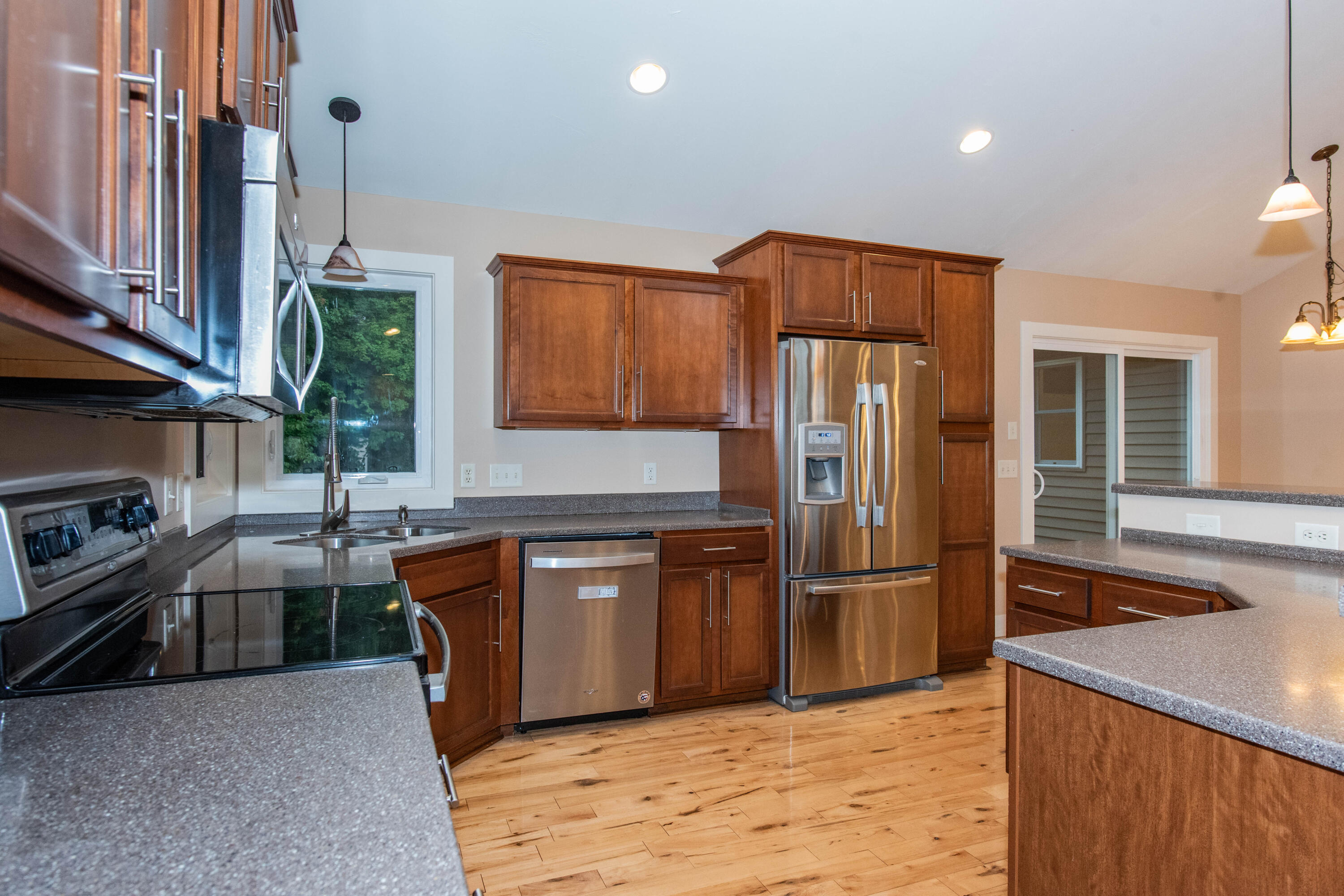 5394 Beech Avenue Kalamazoo, MI 49009 - Photo 6 of 66 Beech Ave 5394-22
