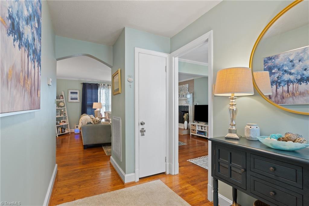 510 Rockspring Road High Point, NC 27262 - Photo 8 of 41 Gallery Image 8