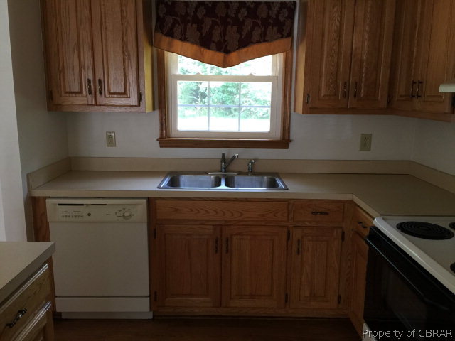 6993 Old Pinetta Road Gloucester, VA 23061 - Photo 6 of 16 Gallery Image 6