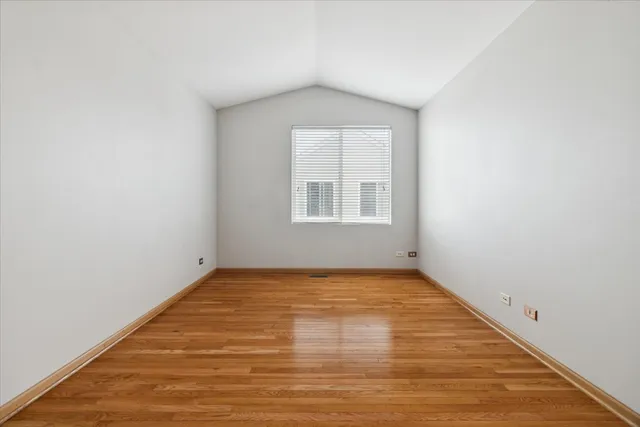 $234,000 | 859 Symphony Drive, Aurora, IL 60504