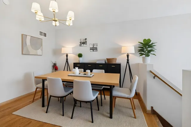 $234,000 | 859 Symphony Drive, Aurora, IL 60504