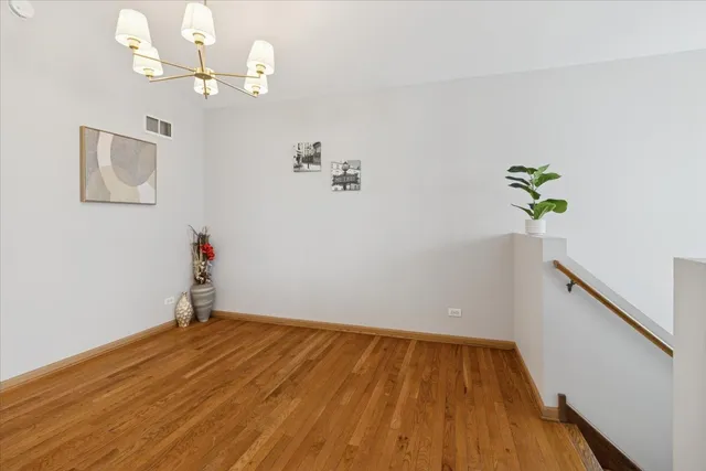 $234,000 | 859 Symphony Drive, Aurora, IL 60504