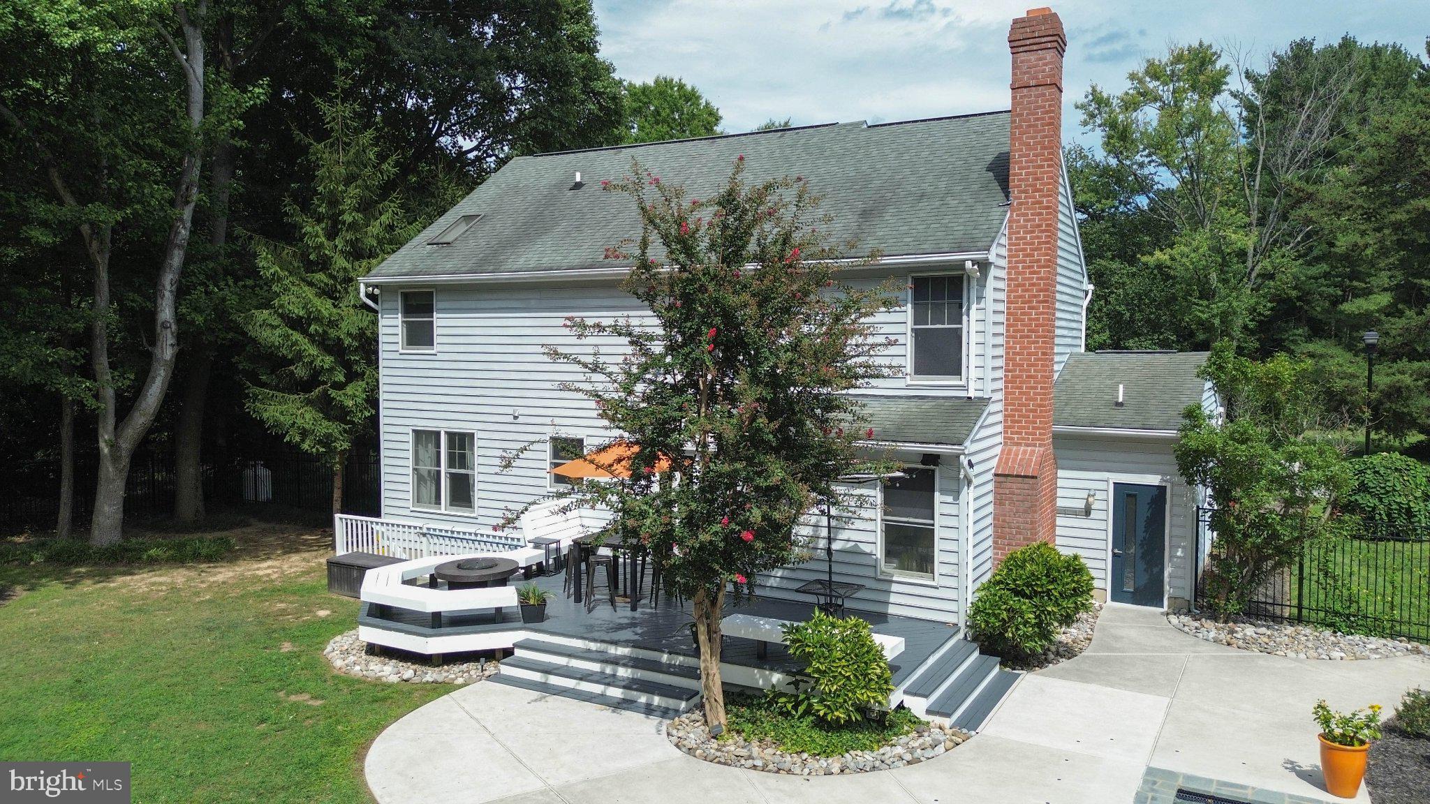 1422 Bay Head Road Annapolis, MD 21409 - Photo 5 of 62 Gallery Image 5