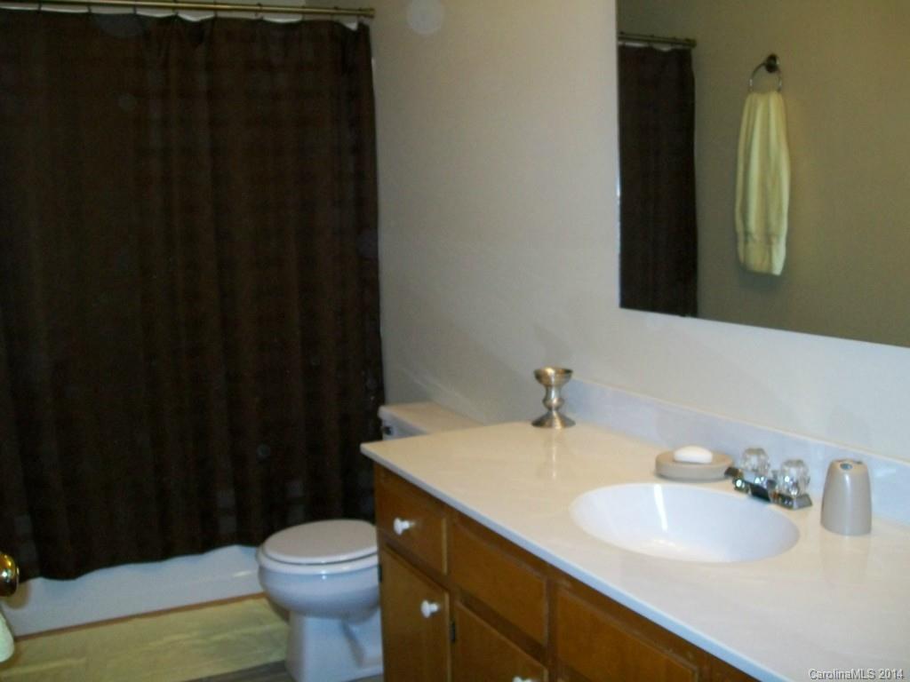 1237 Rabbit Run Road York, SC 29745 - Photo 14 of 21 Gallery Image 14