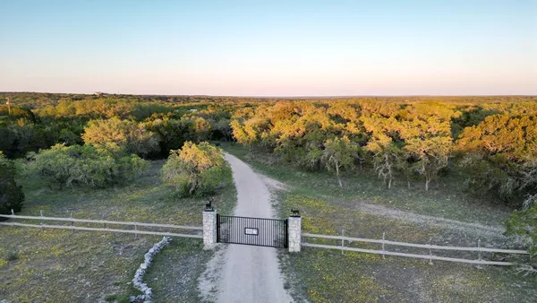 $1,750,000 | 215 70l Rd Junction, Junction, TX 76849