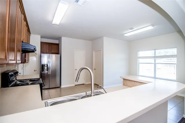 $2,300 | 25914 Chapman Falls Drive, Richmond, TX 77406