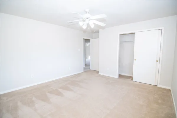 $2,100 | 25914 Chapman Falls Drive, Richmond, TX 77406